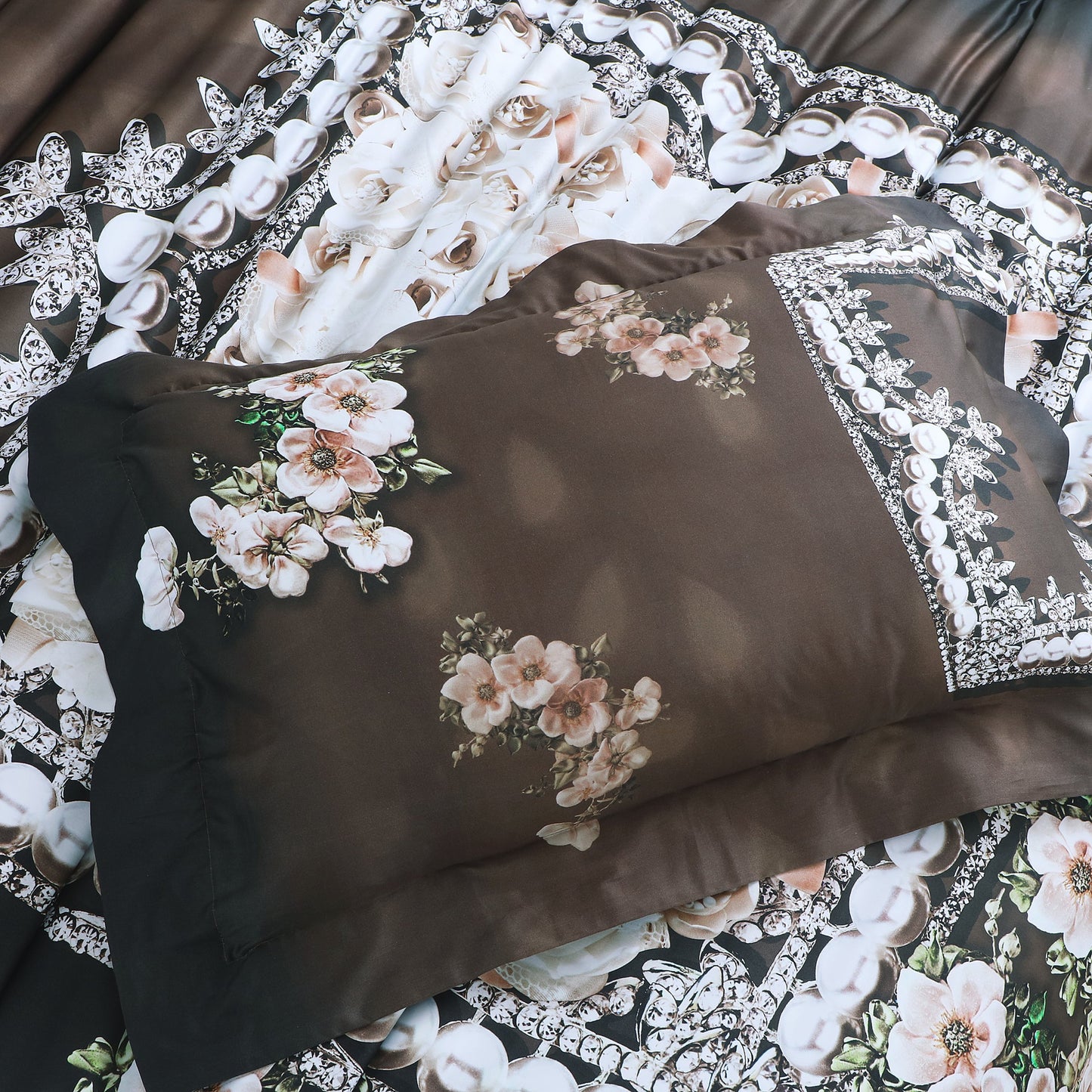 600 Thread Count Emrald Bedding