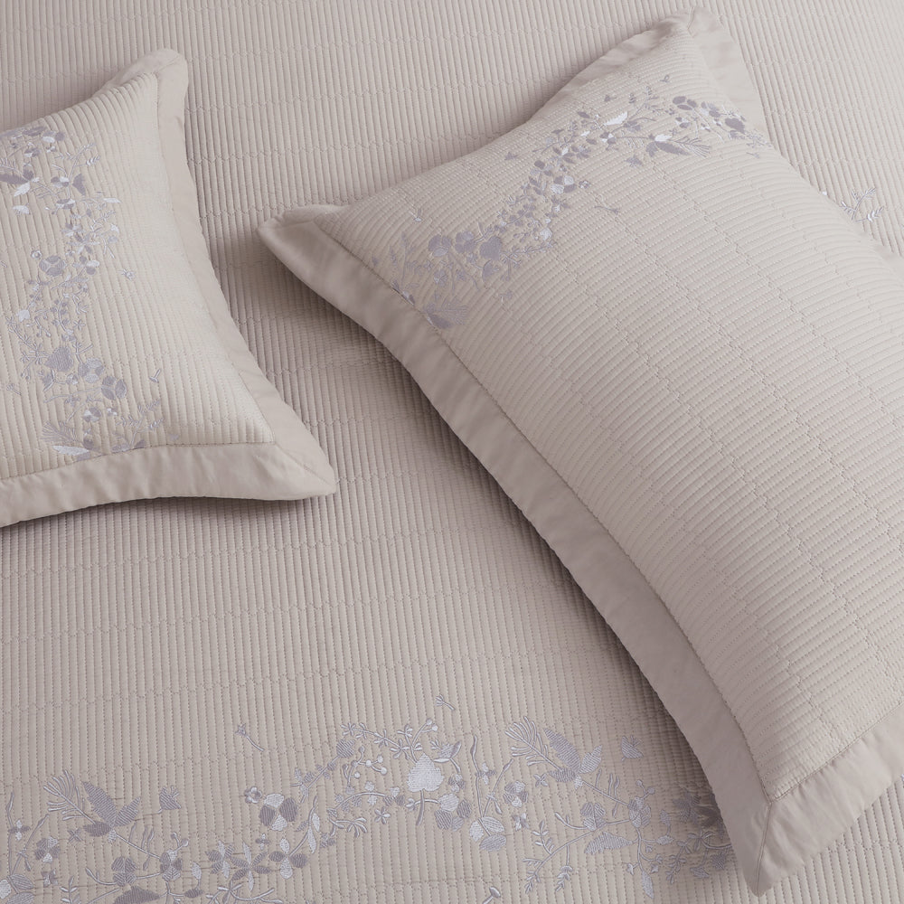 Casaweaves – Blush Beige Elegance