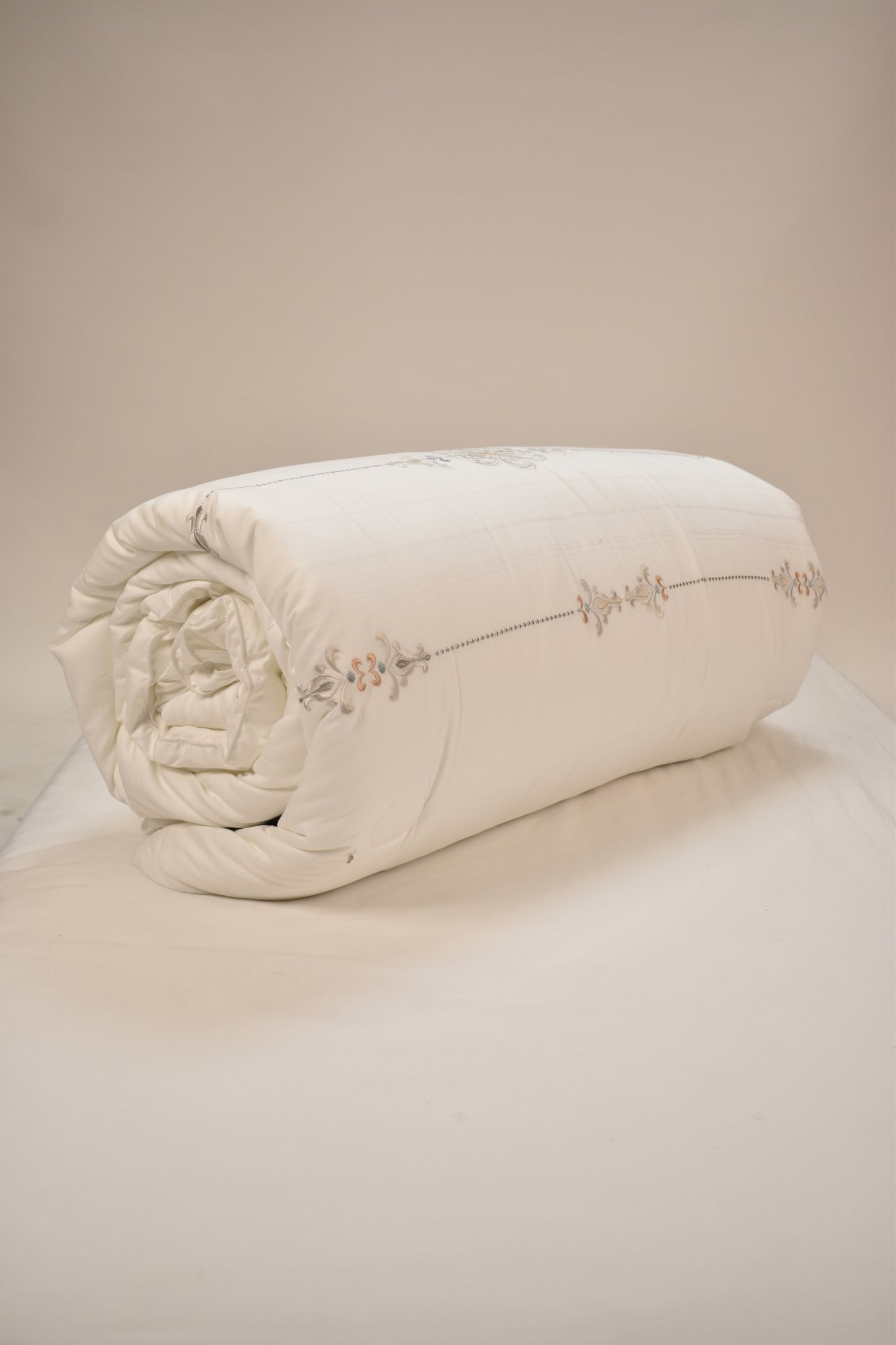 Tencel Quilt/ Comforter 200 GSM