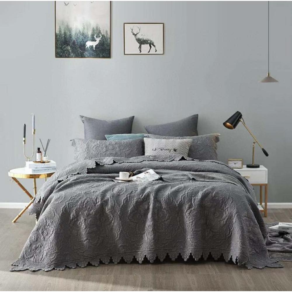 The Reversible Velluto Bed Spreads