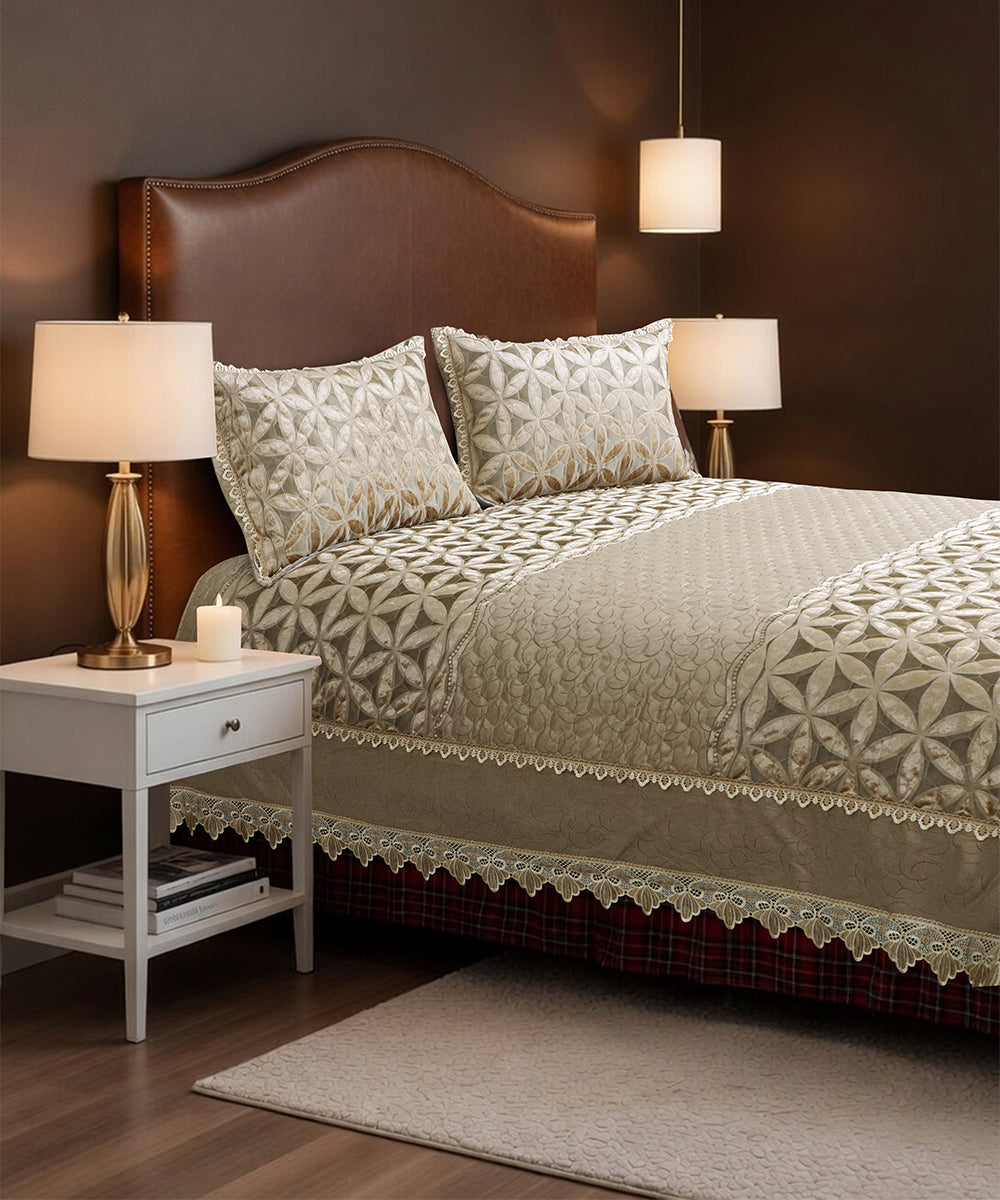 Aurelia Antique Gold Beige Bedcover