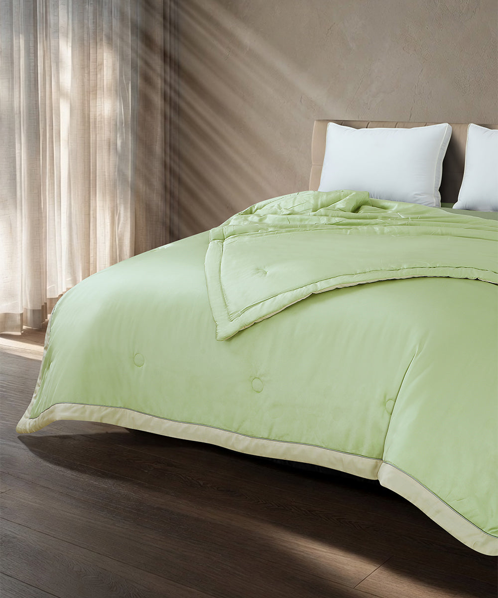 Crochet Tencel Quilt – Pistachio Glow