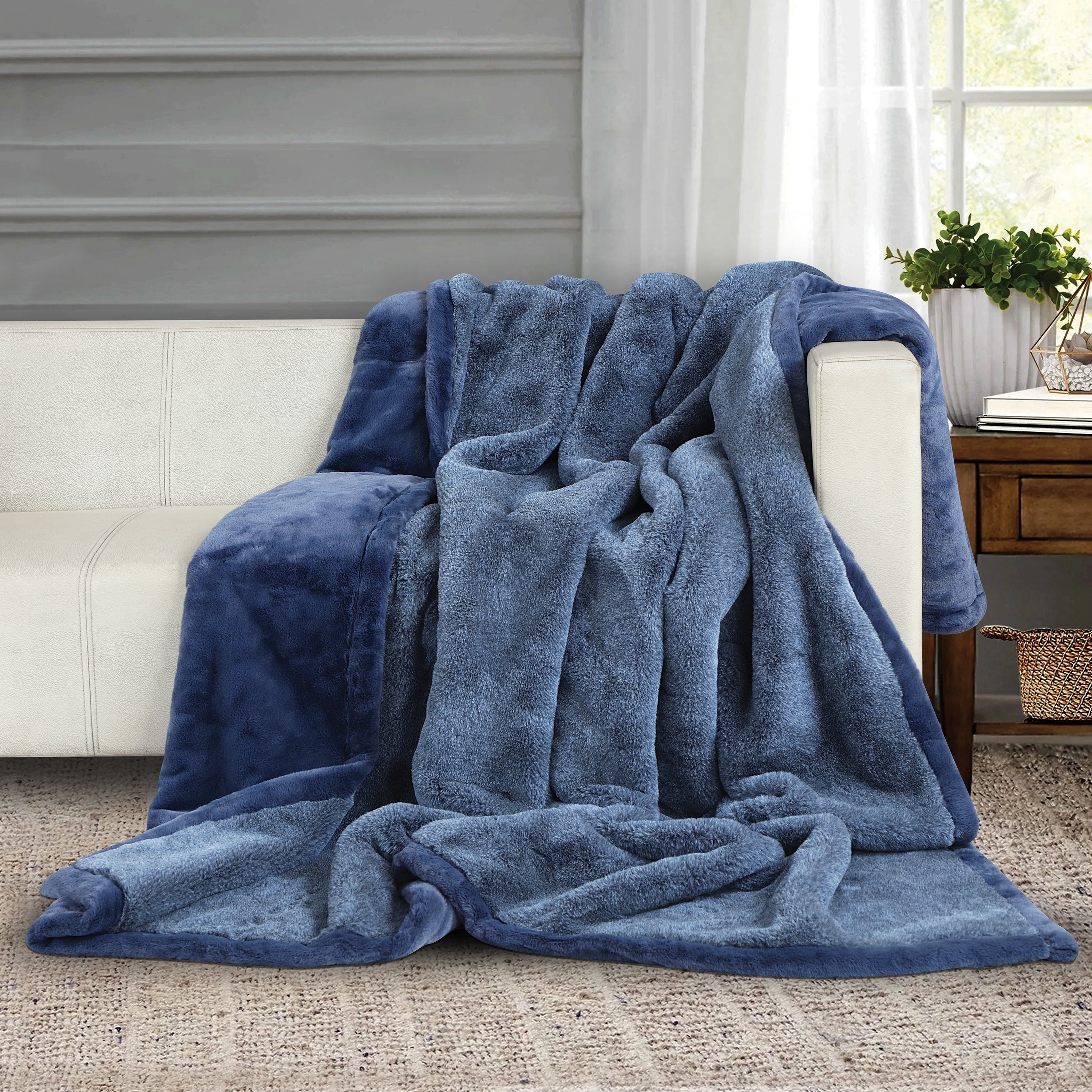 The Sapphire Blue Siberian Blanket